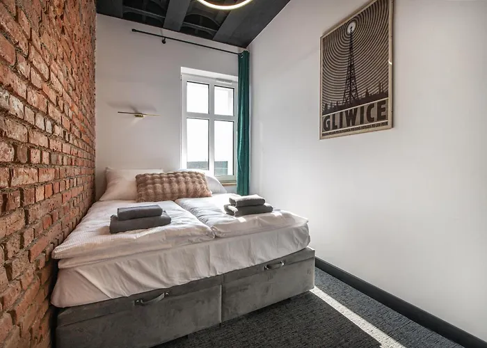 Franciszkanska 24 3*