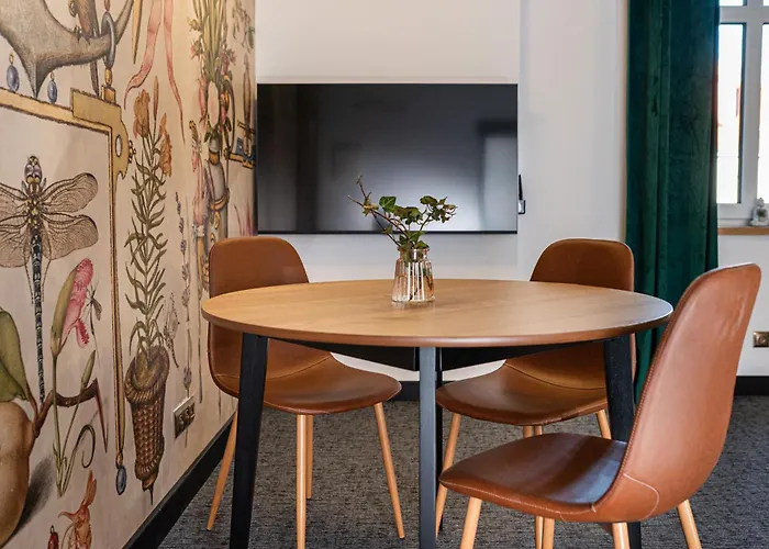 Franciszkanska 24 3*