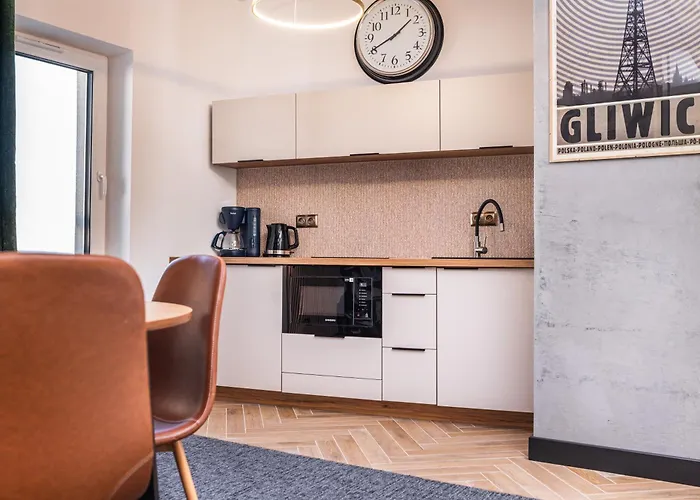 Franciszkanska 24 3*